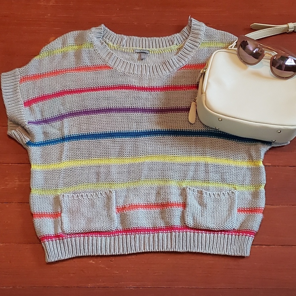 Cropped sweater